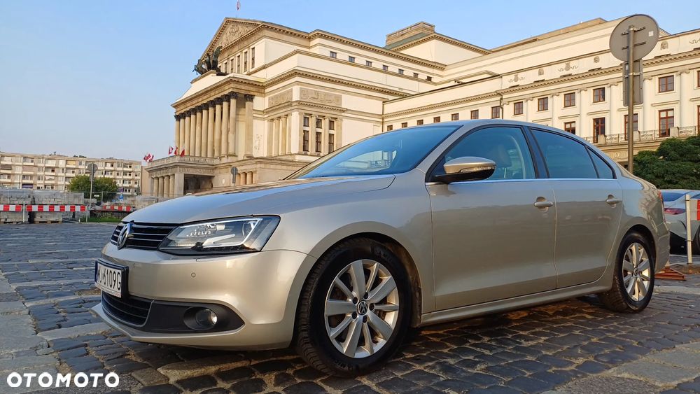 Volkswagen Jetta 1.4 TSI Highline - 17