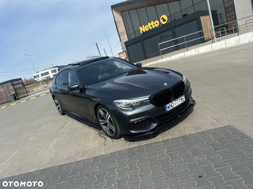 BMW Seria 7 740Li - 1