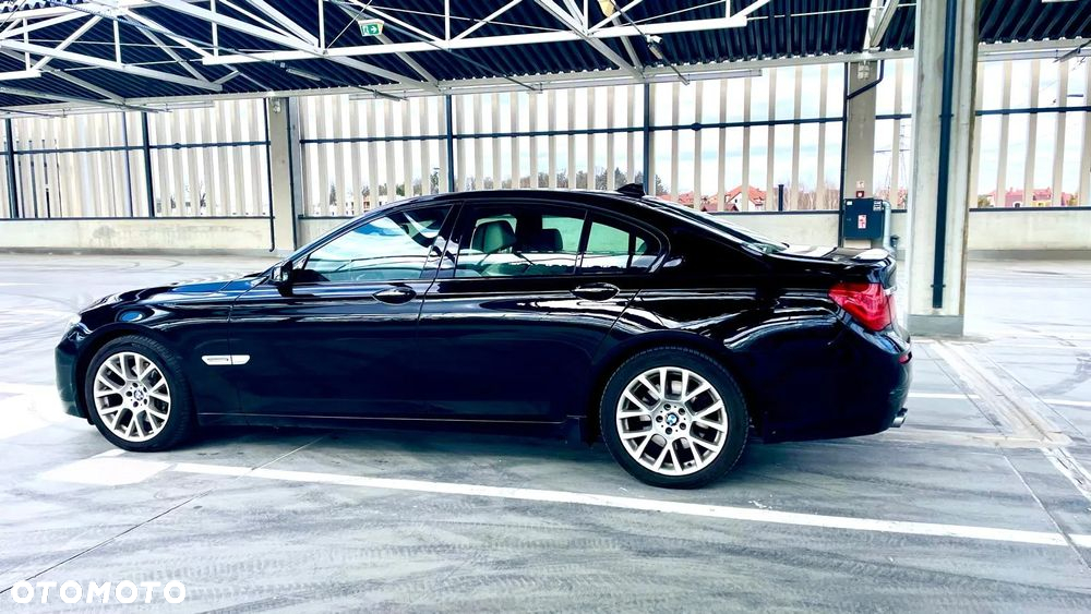 BMW Seria 7 730d - 12