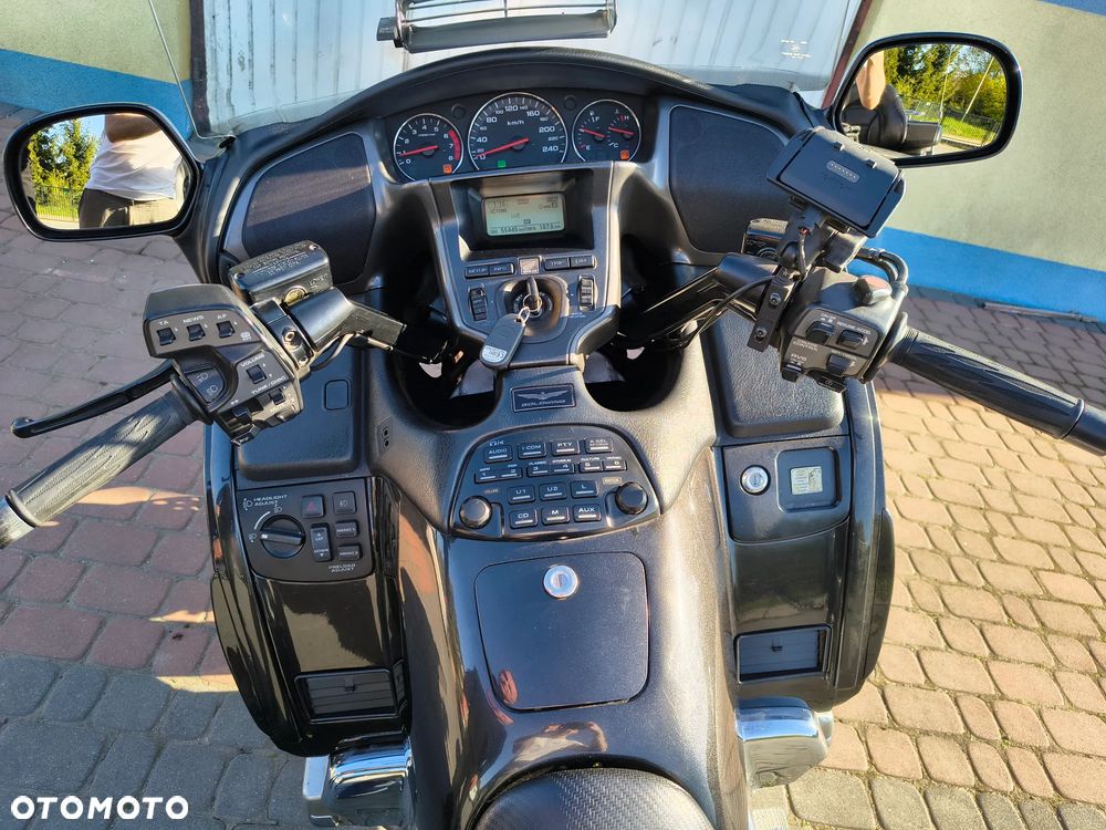 Honda GL - 5