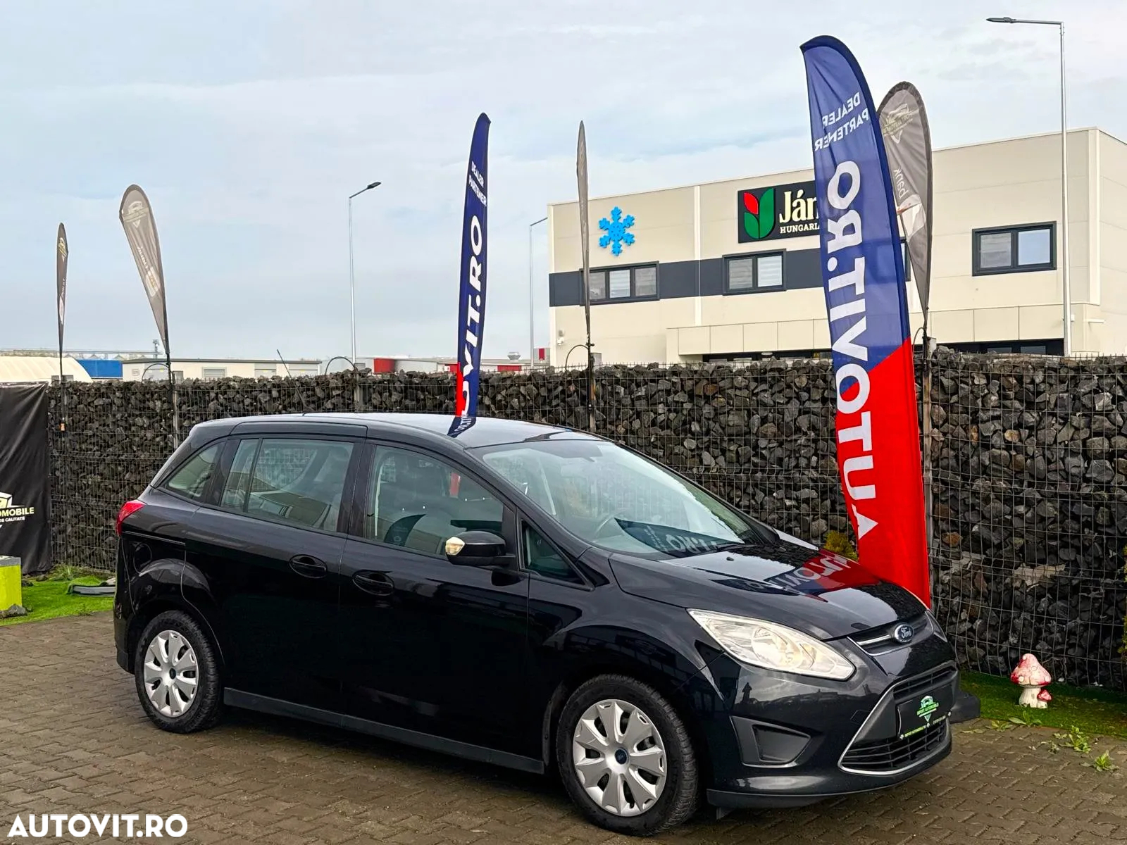 Ford Grand C-Max 1.6 TDCi Ambiente - 18