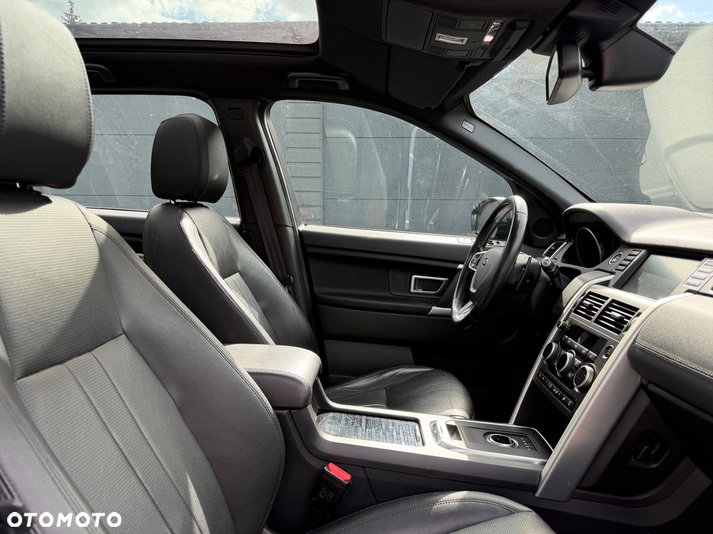 Jaguar F-Pace - 9