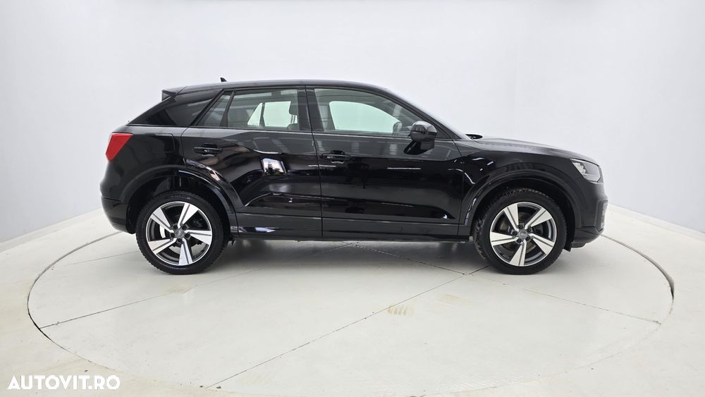 Audi Q2 - 5