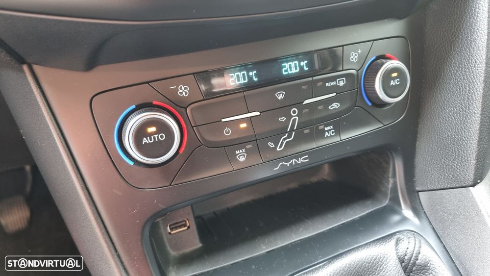 Ford Focus 1.5 TDCi Trend+ - 10