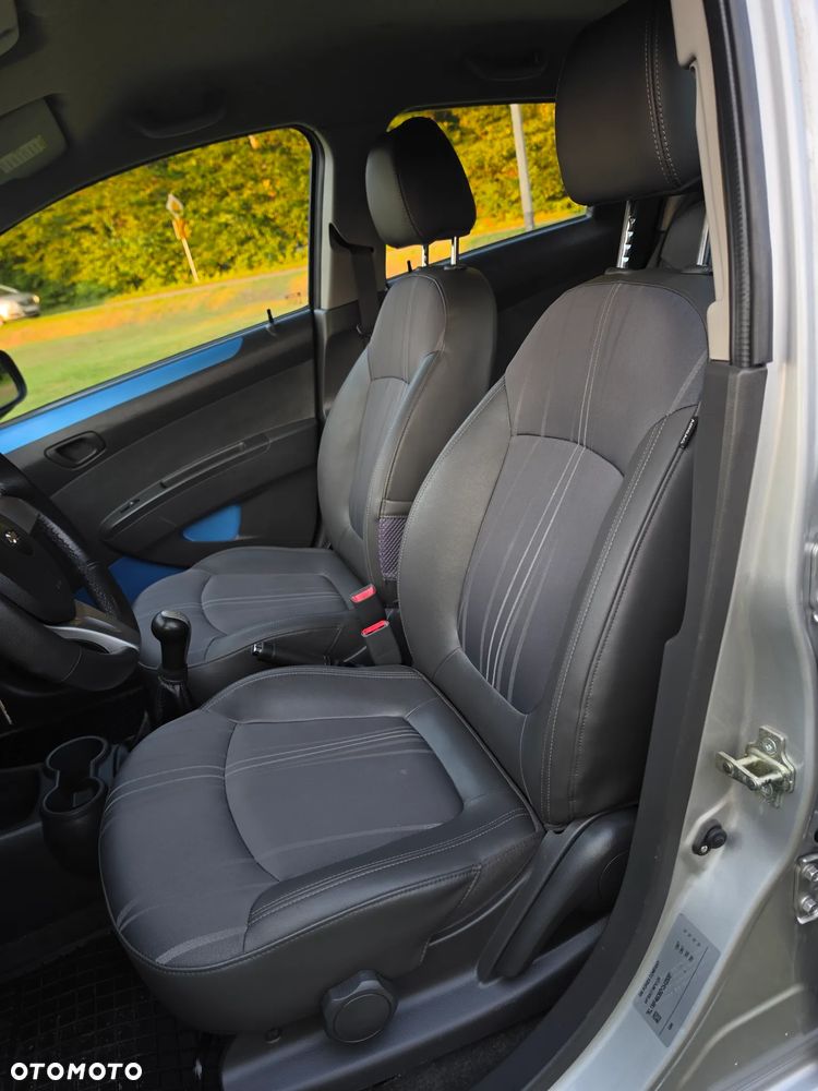 Chevrolet Spark 1.2 LT - 12