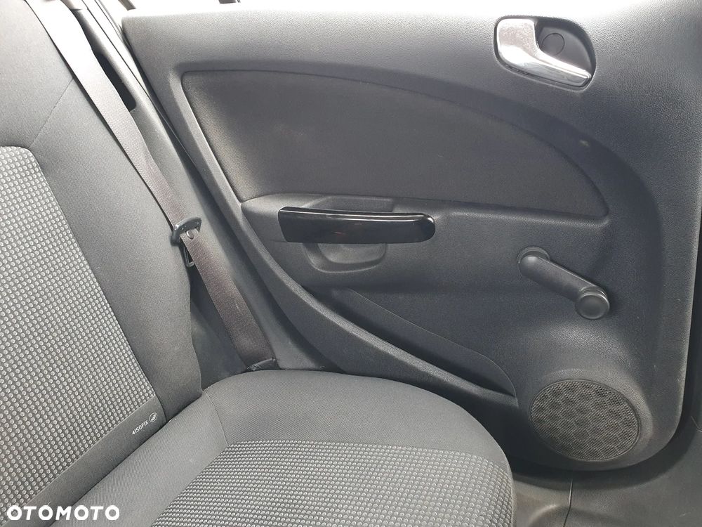 Opel Corsa 1.2 16V Cosmo - 18