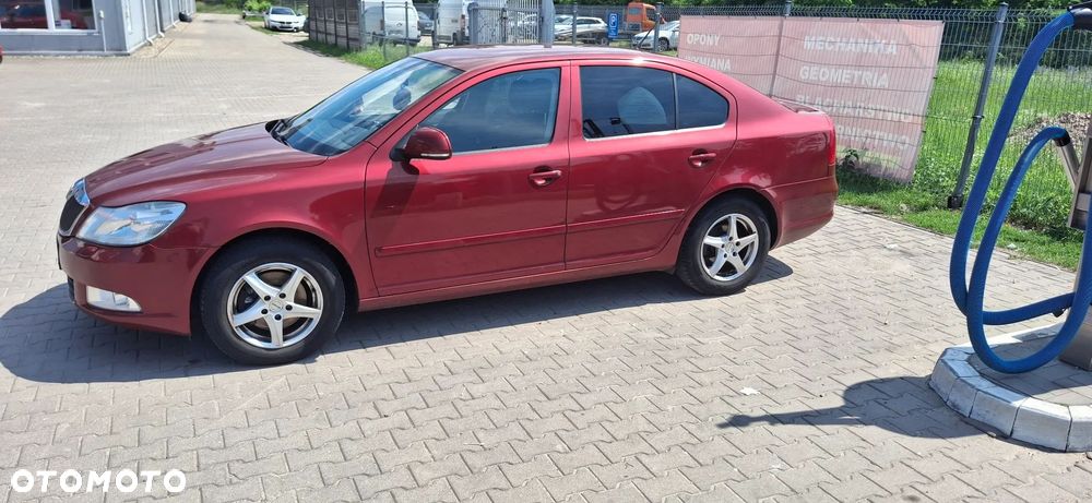 Skoda Octavia 1.8 T FSI Ambiente - 17