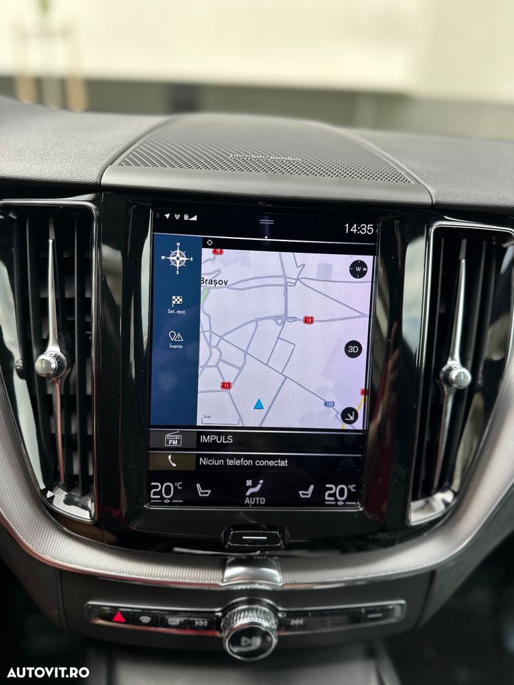 Volvo XC 60 B5 MHEV AT8 AWD R-Design - 13