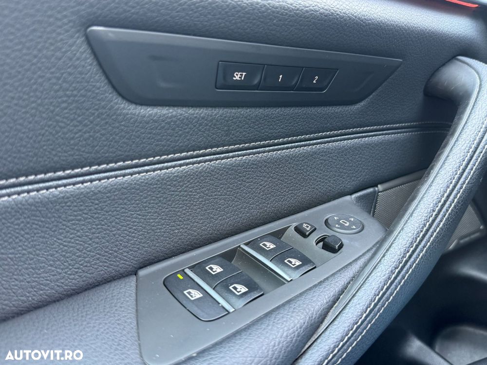 BMW Seria 5 530d xDrive AT MHEV - 20