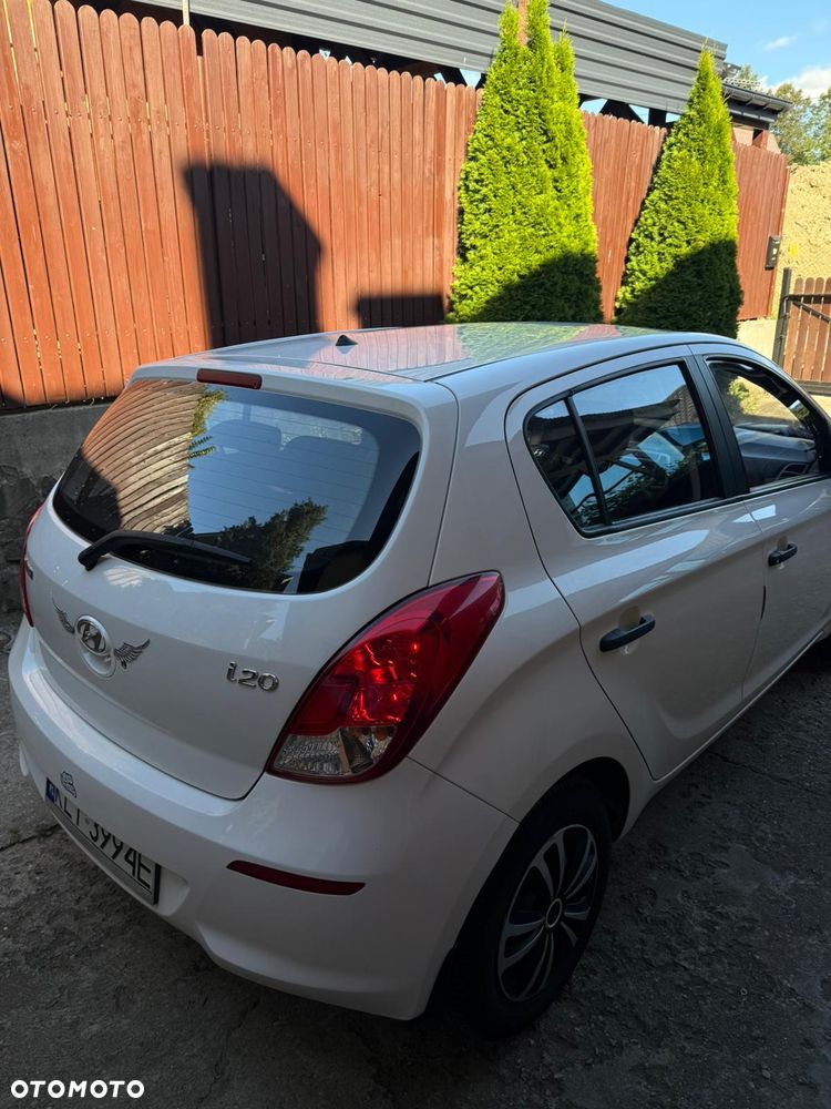 Hyundai i20 - 3