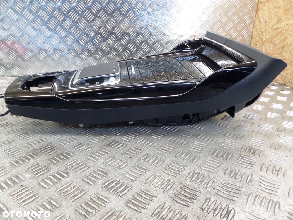 tunel środkowy panel dekor mercedes a-klasa a35 amg w177 - 7