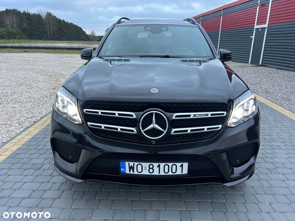 Mercedes-Benz GLS - 2