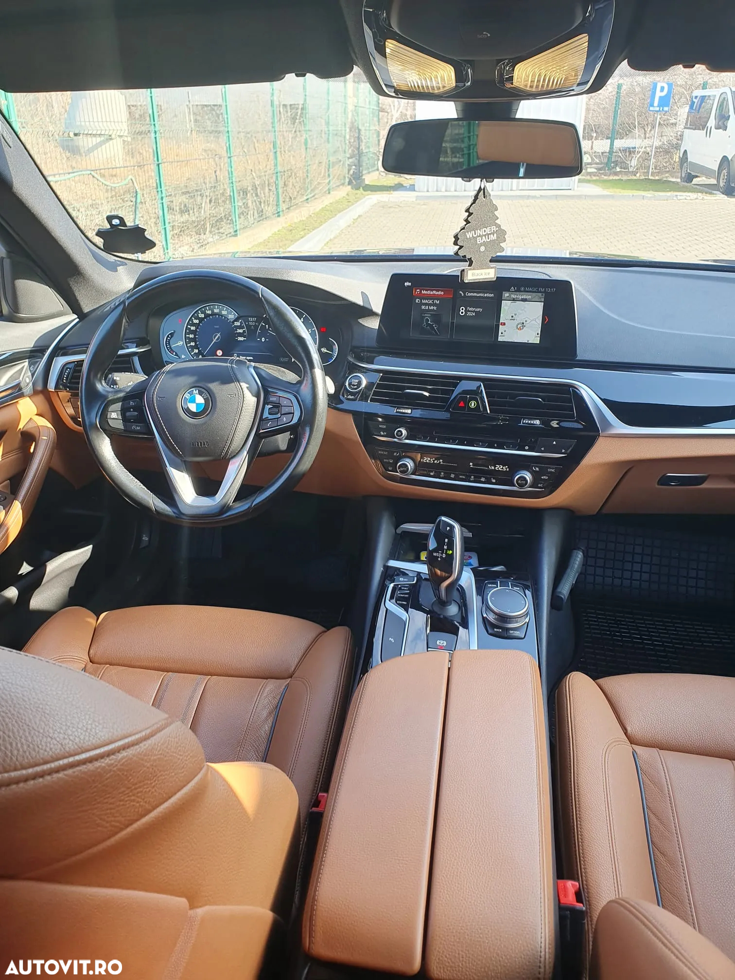 BMW Seria 5 530i AT - 10