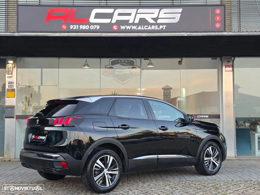 Peugeot 3008 1.2 PureTech Allure - 4