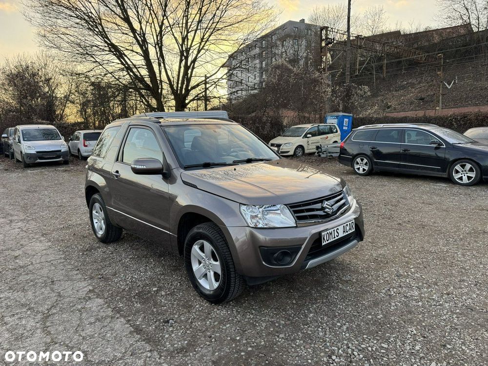 Suzuki Grand Vitara - 25