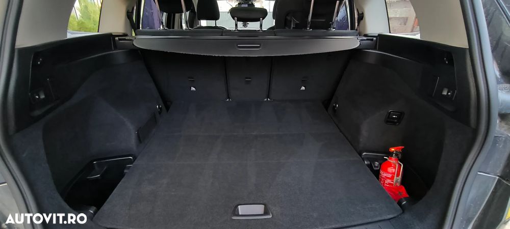 BMW Seria 2 218d Aut. - 31