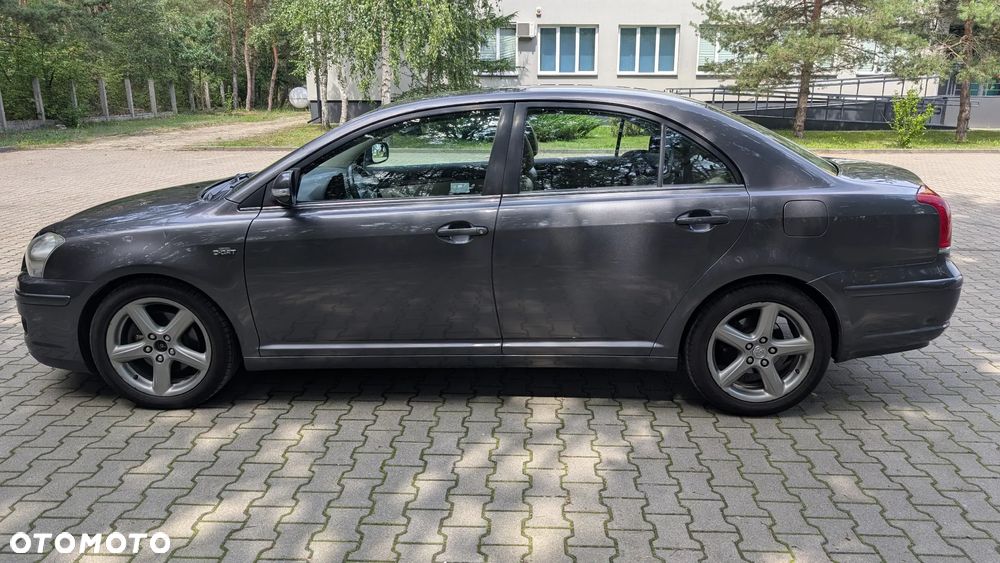 Toyota Avensis 2.2 D-CAT Prestige NAVI - 1