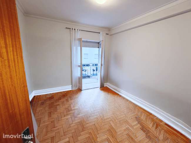 Apartamento T2 perto da Avenida da Liberdade - Braga. - Grande imagem: 4/6