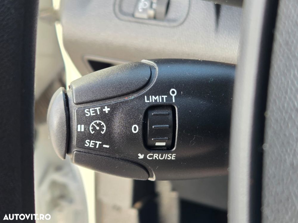 Peugeot New Partner L1H1 - 25