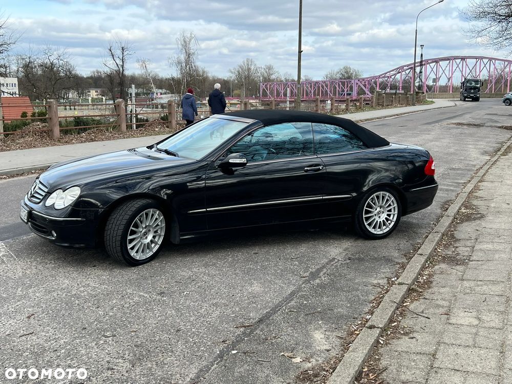 Mercedes-Benz CLK - 2
