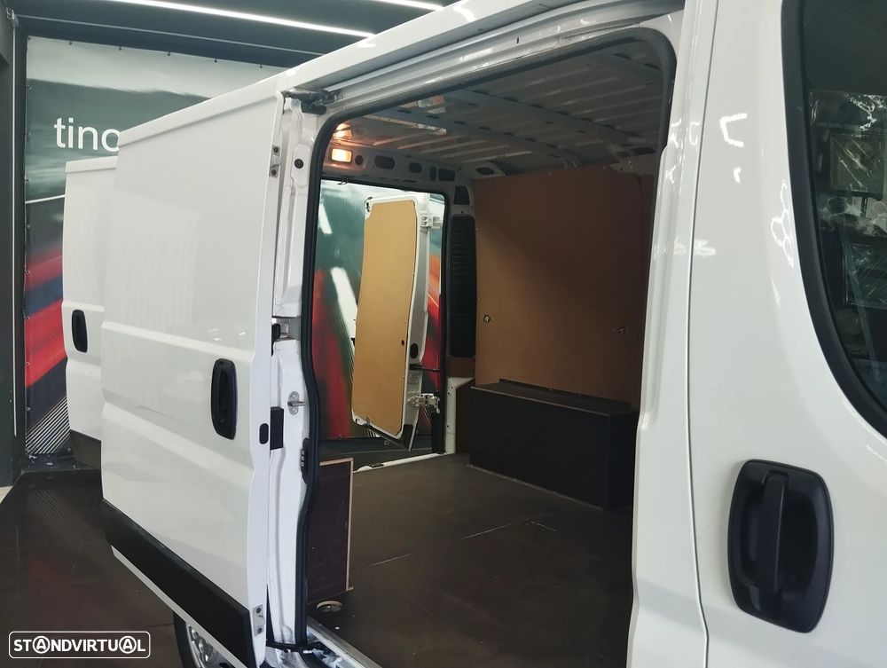 Peugeot Boxer 2.2 BlueHDi 330 L1H1 Pro  | Deduz Iva - 15