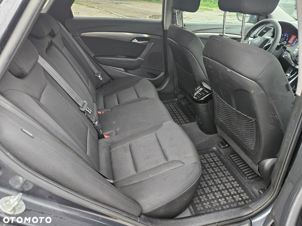 Hyundai i40 - 15