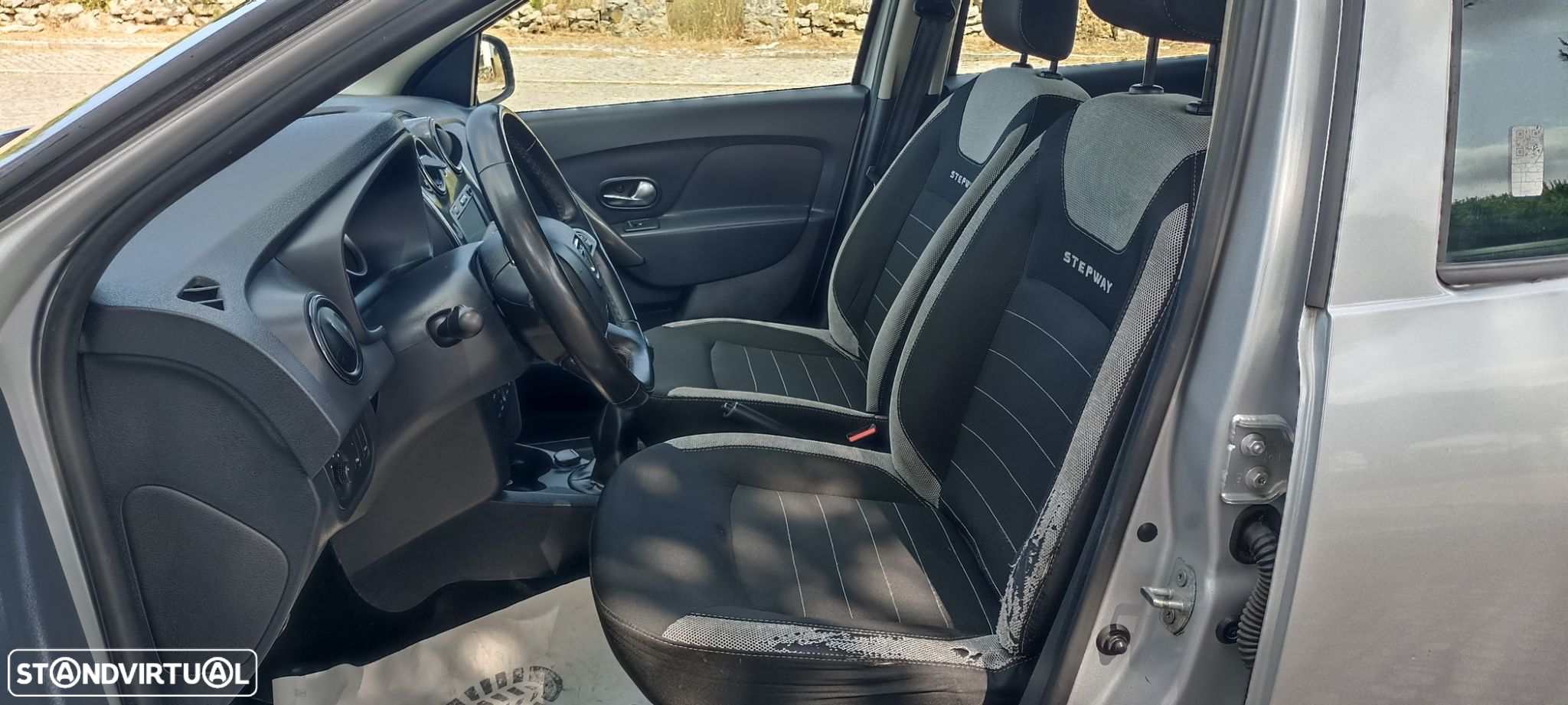 Dacia Sandero Stepway TCe 90 Ambiance - 9
