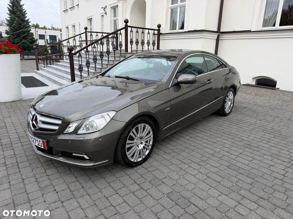 Mercedes-Benz Klasa E 250 CDI DPF BlueEFFICIENCY 7G-TRONIC Avantgarde - 1