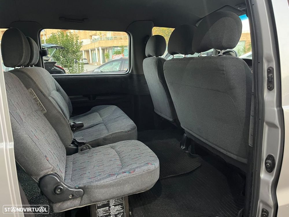 Hyundai H-1 - 15