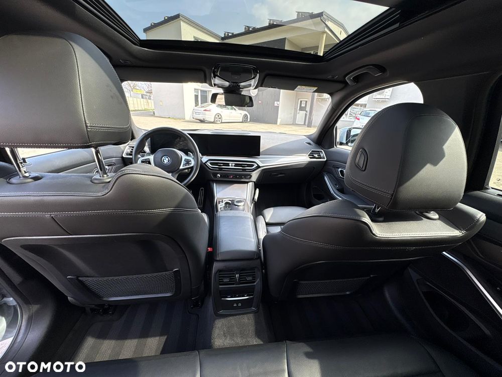 BMW Seria 3 320e M Sport sport - 18