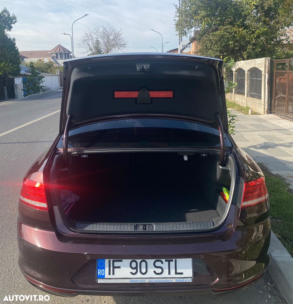 Volkswagen Passat - 9