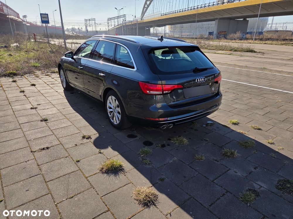 Audi A4 Avant 2.0 TDI S tronic quattro - 10