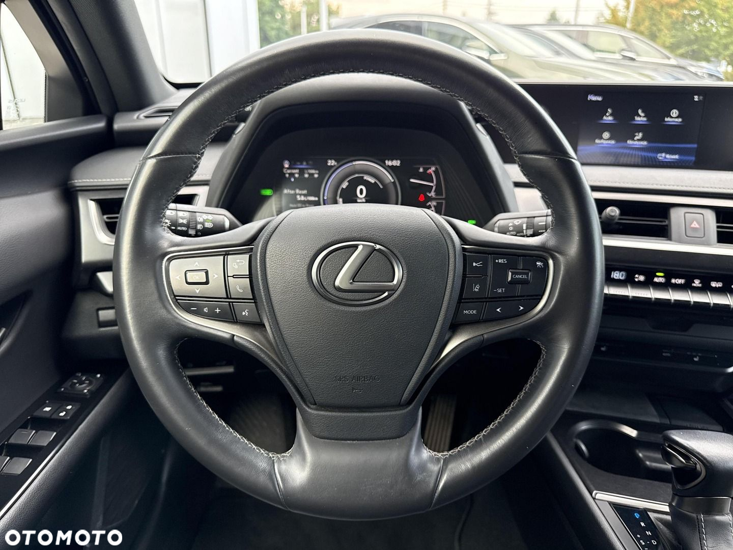 Lexus UX - 26