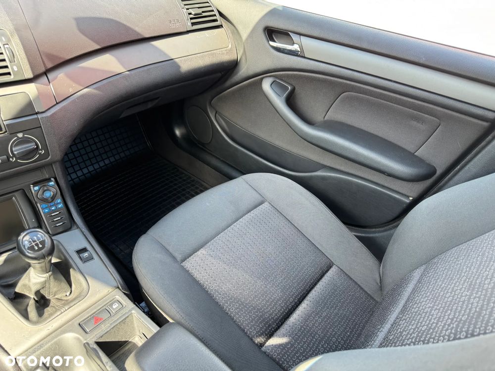 BMW Seria 3 316i - 16