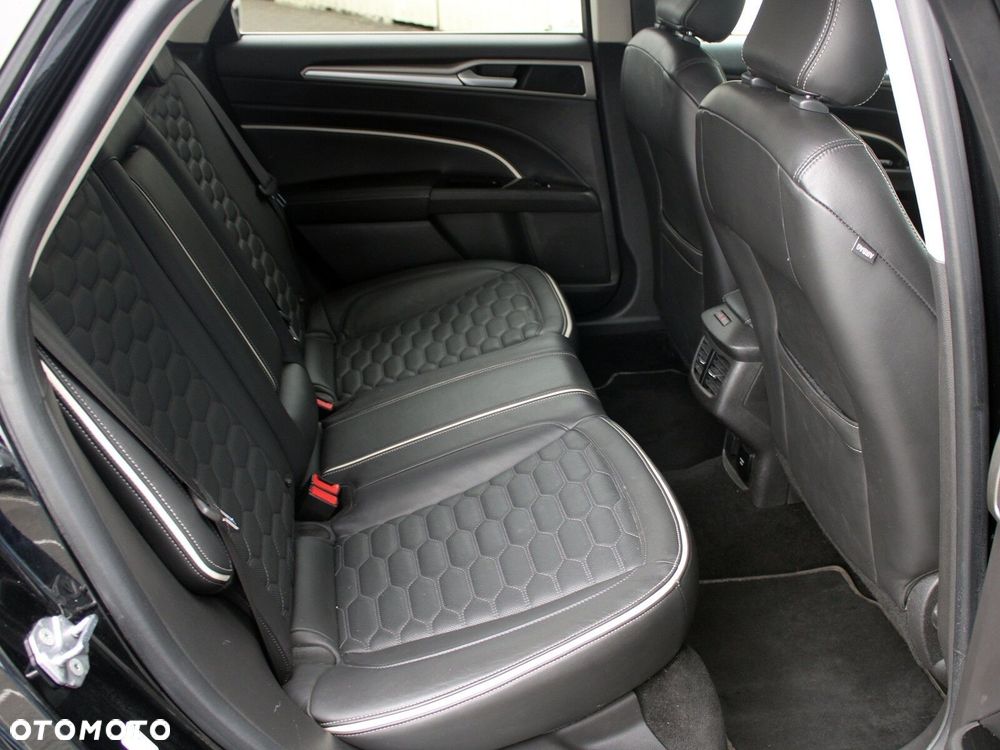 Ford Mondeo Vignale 2.0 TDCi - 17