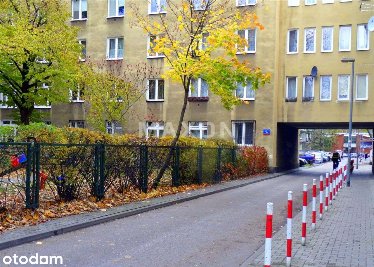 Kawalerka Z Widną, Osobną Kuchnią-Przy Pl.Hallera!