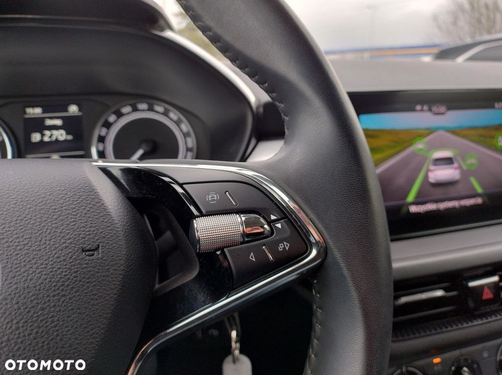 Skoda Fabia 1.0 TSI Ambition - 24