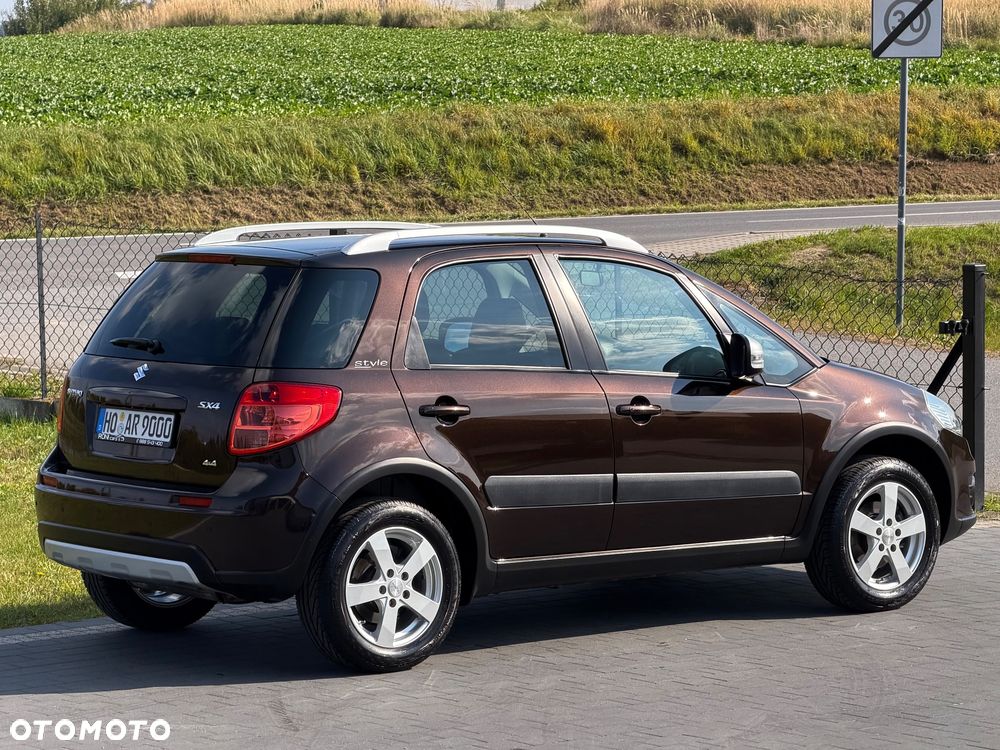 Suzuki SX4 1.6 VVT 4x4 Style - 9