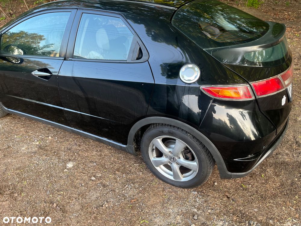 Honda Civic 1.4 Comfort - 8