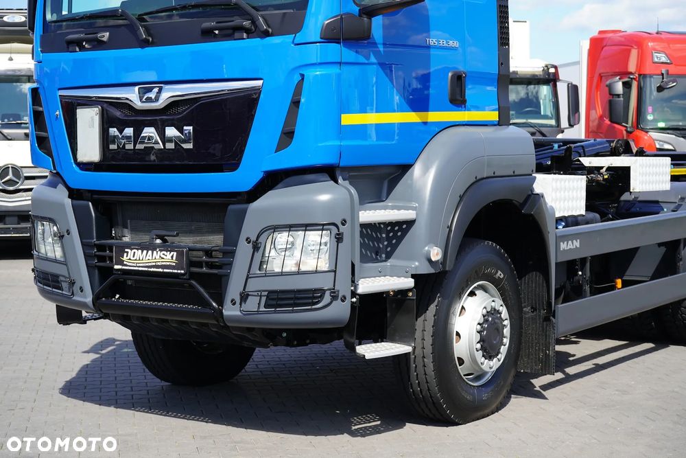 MAN TGS / 33.360  / 6 X 6  / E 6 / HAKOWIEC / MANUAL - 33