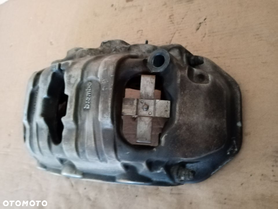 Zacisk hamulcowy prawy przód Brembo Porsche Cayenne 7PP615123 - 4