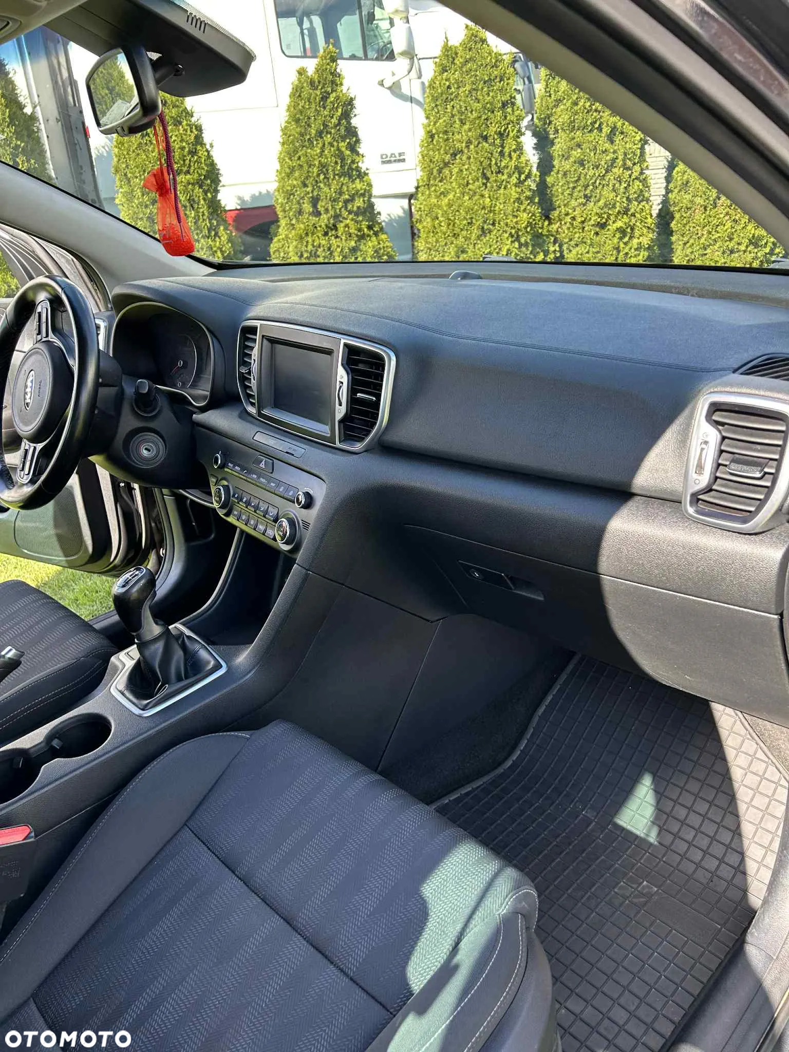 Kia Sportage - 8