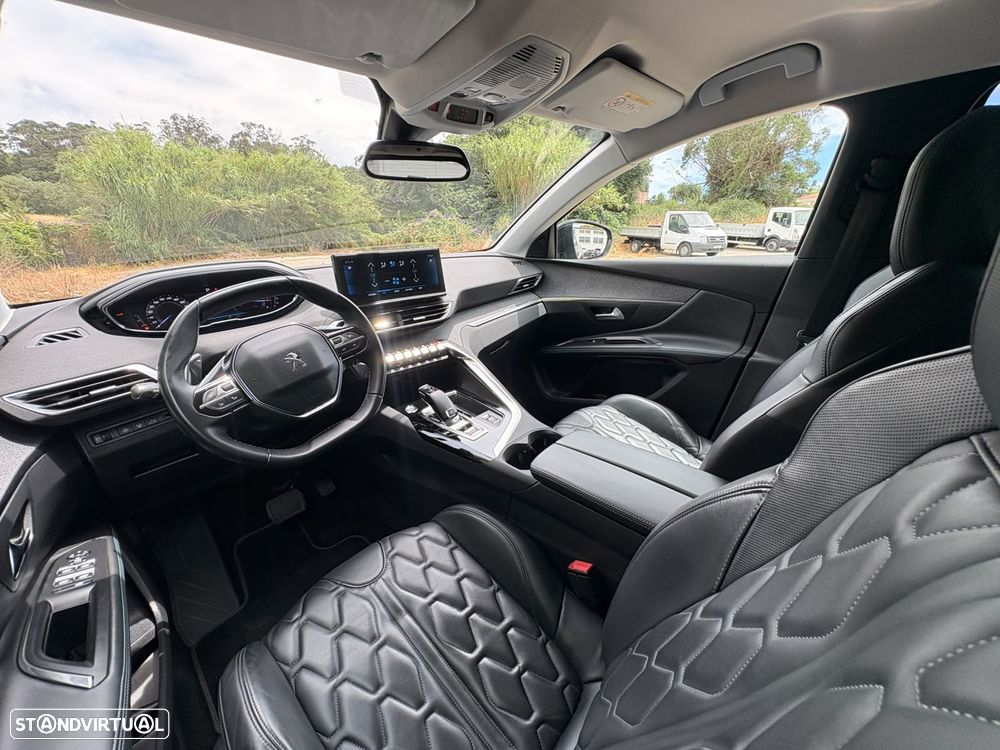 Peugeot 5008 BlueHDI 130 EAT8 GT - 23