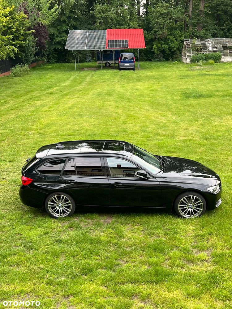 BMW Seria 3 320d Touring xDrive Sport Line - 5