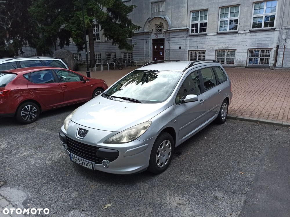 Peugeot 307 1.6 HDI Trendy - 1