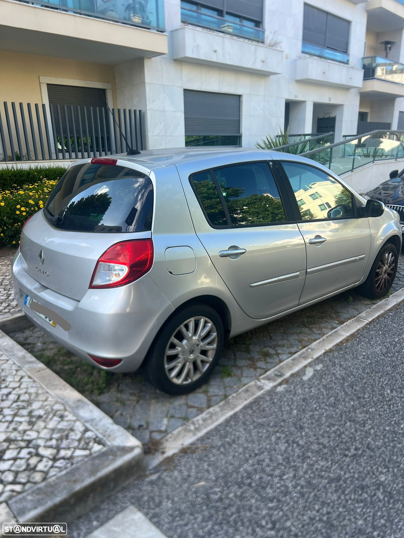 Renault Clio 1.2 16V Dynamique S - 3
