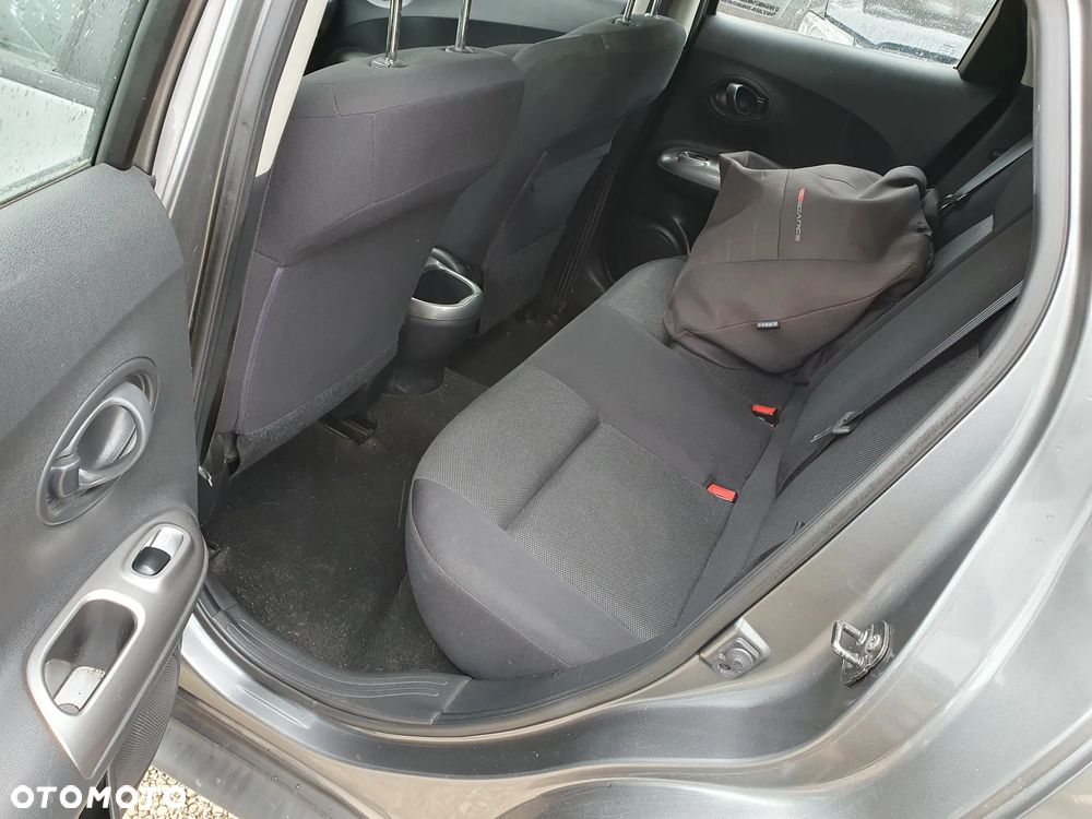 Nissan Juke 1.6 Acenta S&S - 6