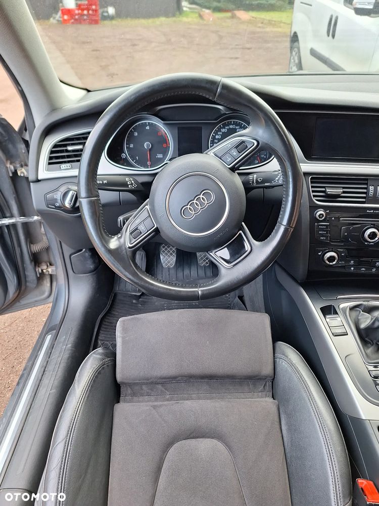 Audi A4 Avant - 13