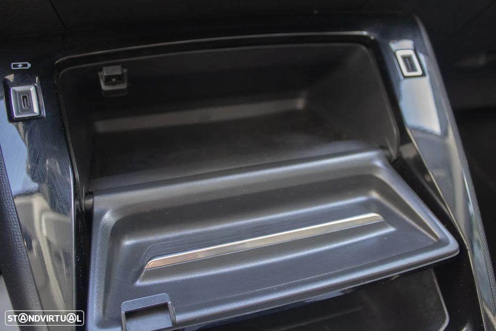 Peugeot 208 1.5 BlueHDi Allure Pack - 33