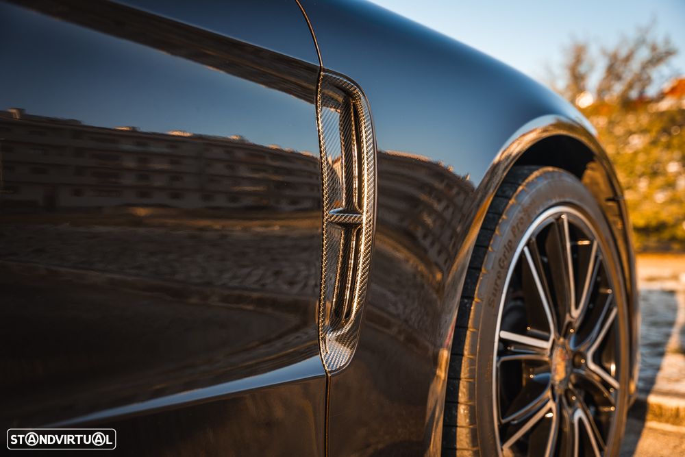 Porsche Panamera Sport Turismo 4 E-Hybrid - 22